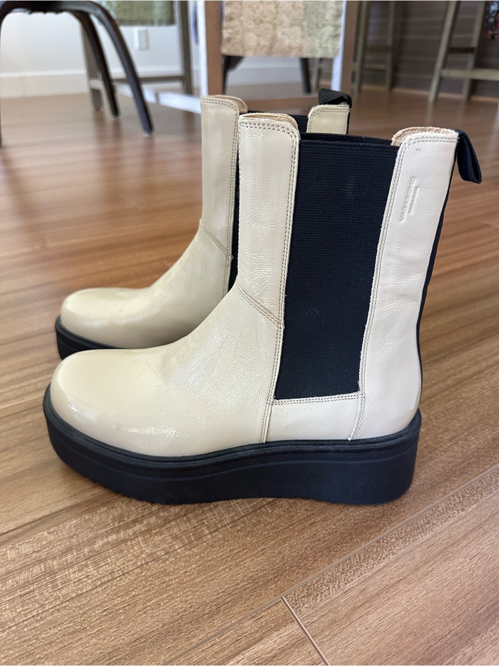 Vagabond Platform Boots